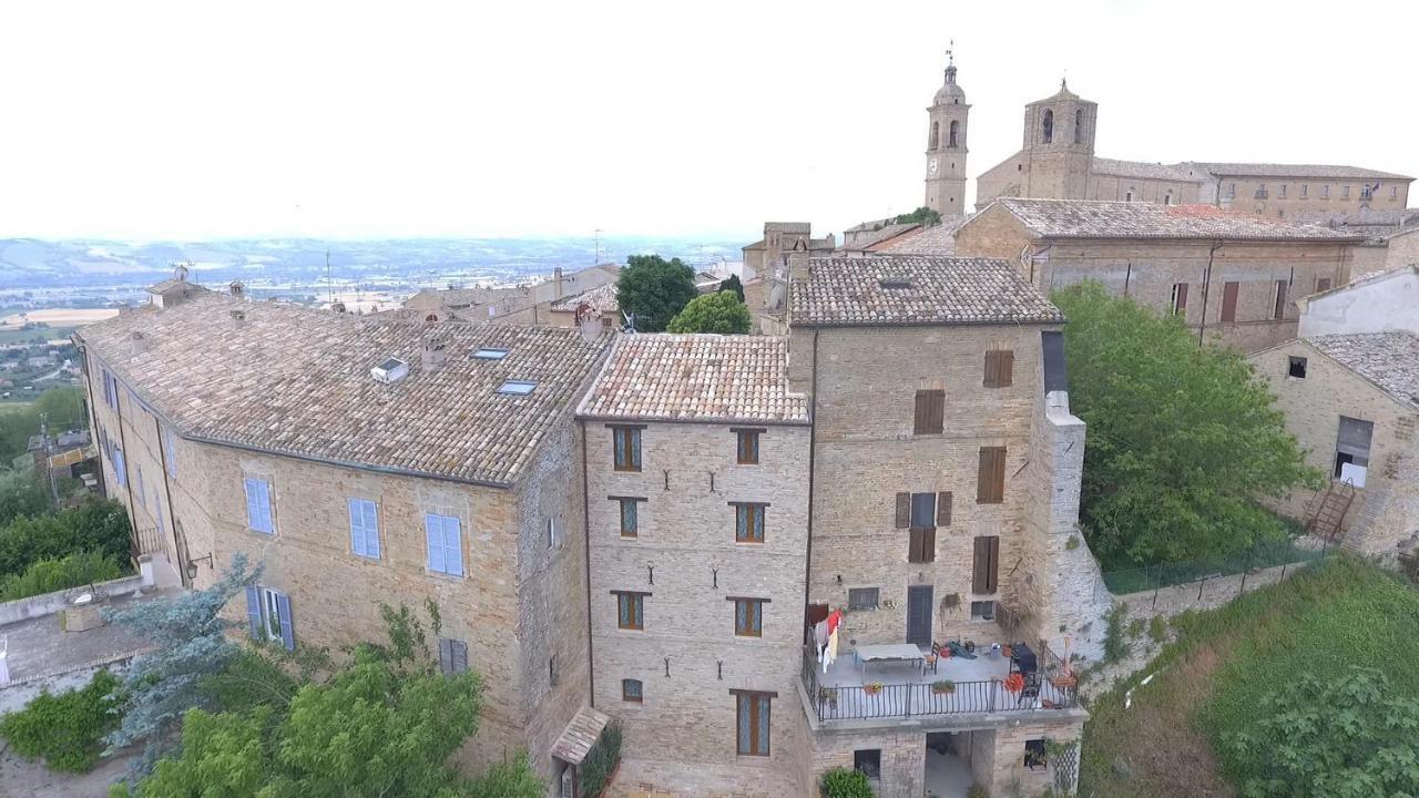 Il Castello Affittacamere Montecosaro  外观 照片