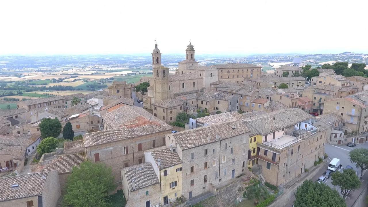 Il Castello Affittacamere Montecosaro  外观 照片