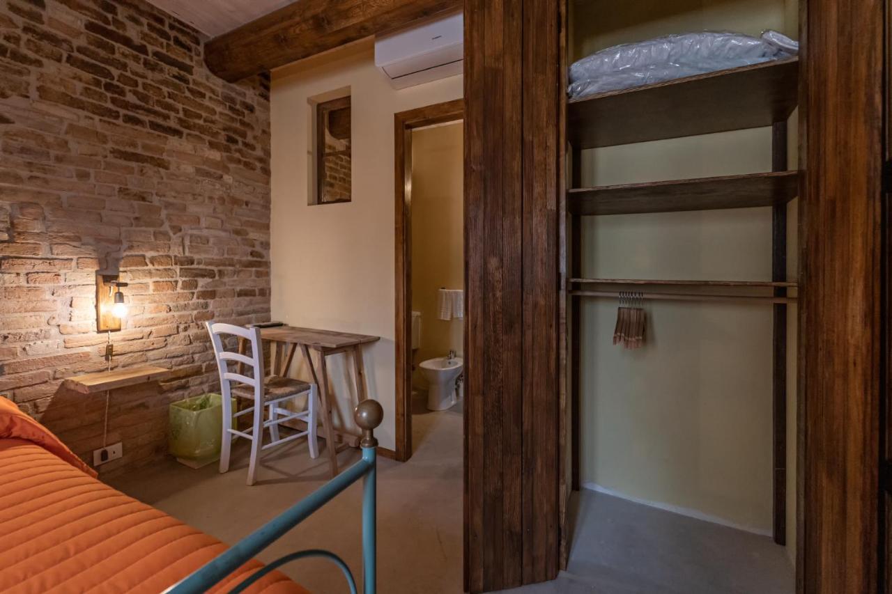 Il Castello Affittacamere Montecosaro  外观 照片